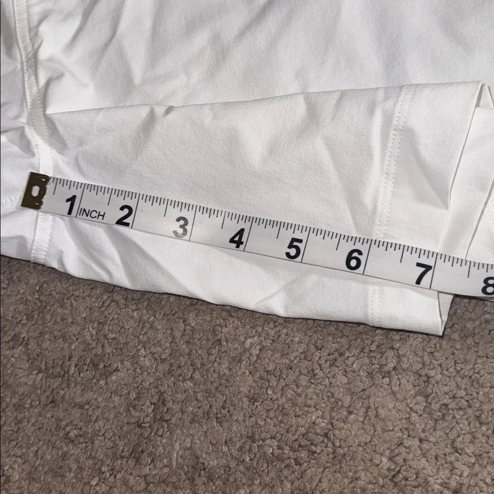 Vuori XXL Crosscourt Shorts men’s $94 white athletic barely used gym - Picture 5 of 10